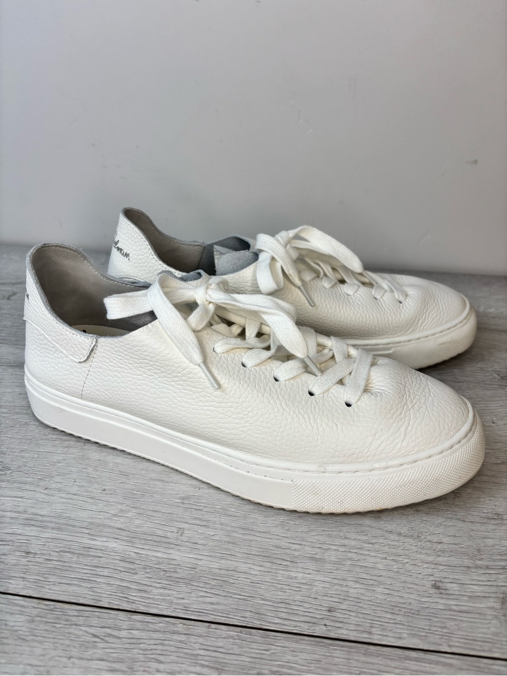 Sam Edelman Poppy White Leather Lace-Up Sneakers Women’s Size 9
